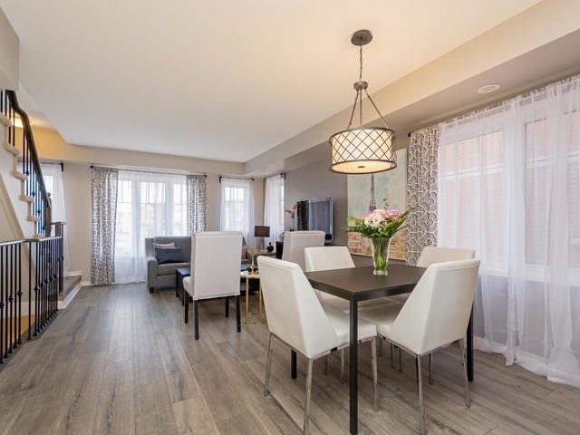 Listing W3704380 - Large Photo # 2