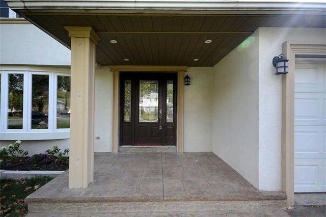 2594 Bromsgrove Rd