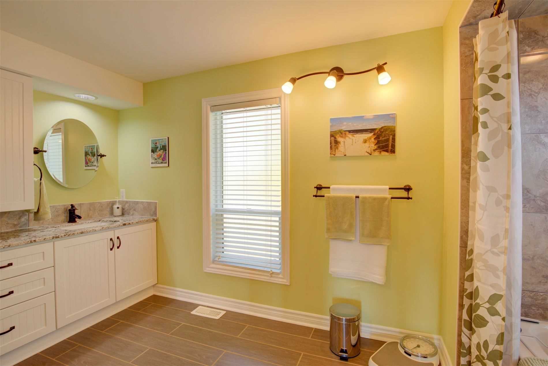 Listing X4560948 - Large Photo # 12