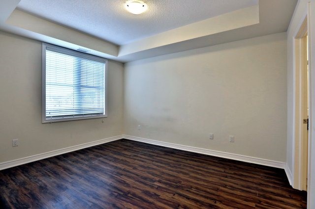 2339 Sawgrass Dr, #306