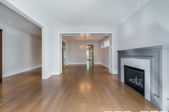 Listing W3577507 - Large Photo # 4