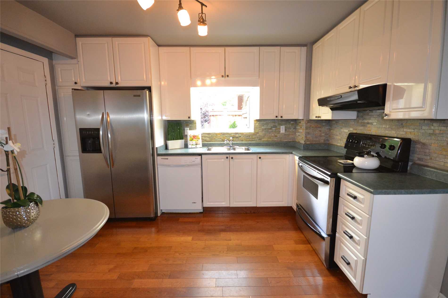 Listing W4327245 - Large Photo # 2