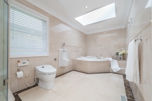 52 Fairway Heights Dr