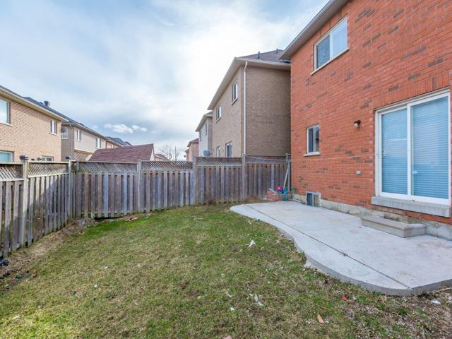 90 Tideland Dr