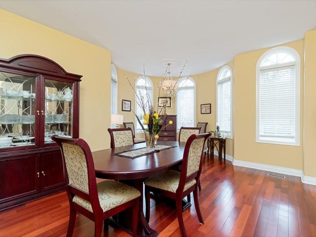 Listing W3750196 - Large Photo # 3