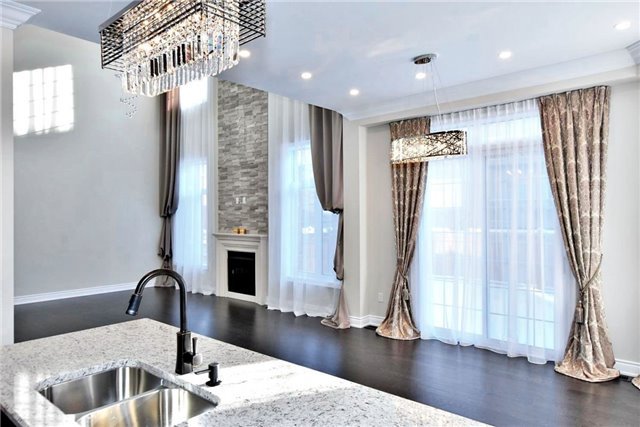 107 Queen Filomena Ave