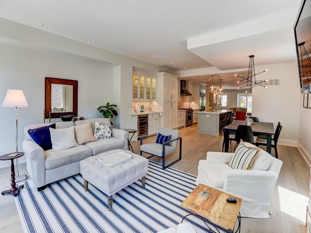 84 Blantyre Ave