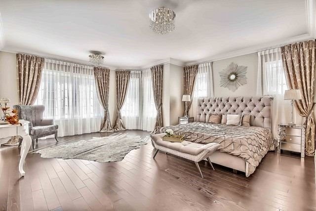 107 Queen Filomena Ave