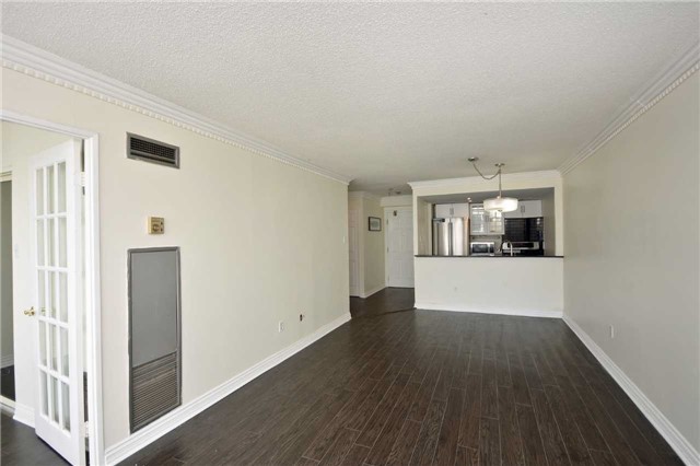 Listing W4117330 - Large Photo # 7