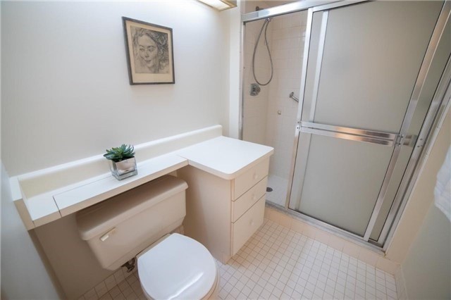 Listing C4298178 - Large Photo # 11