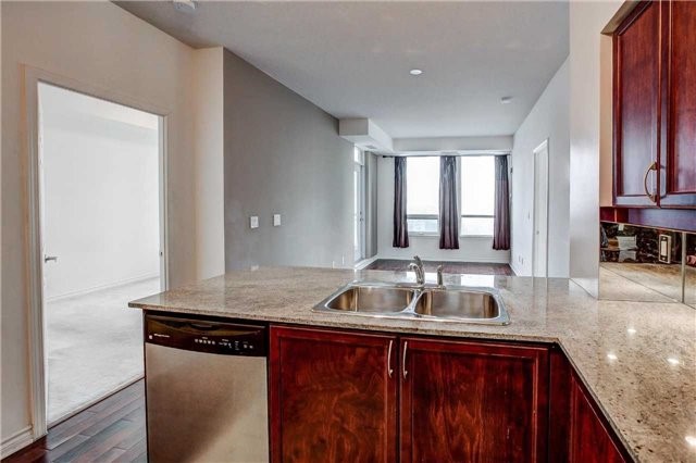Listing W4070310 - Large Photo # 6