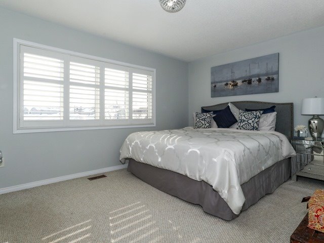 33 Lilley Ave
