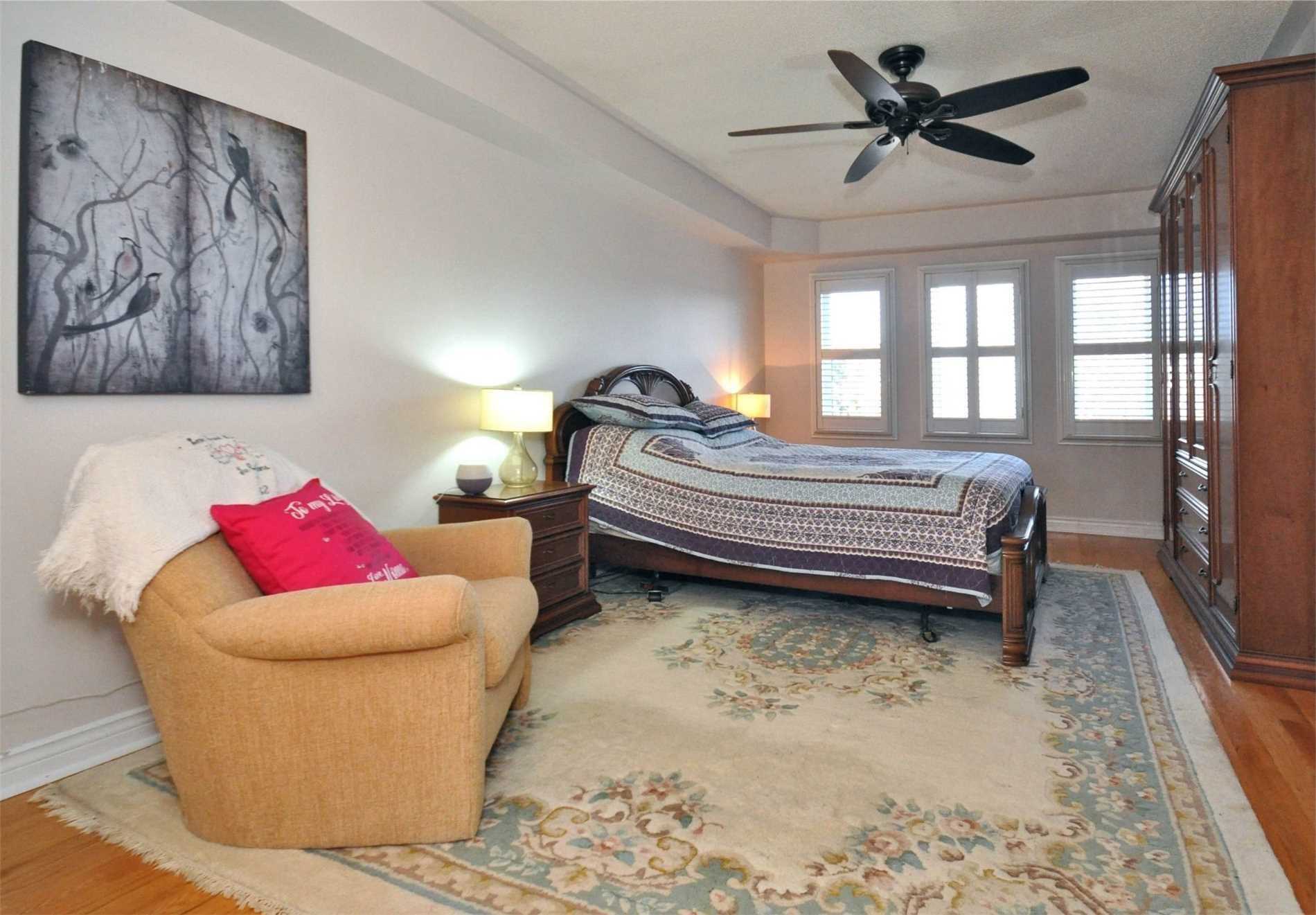 Listing W4363185 - Large Photo # 14