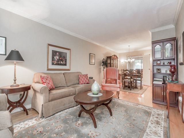 Listing W4107939 - Large Photo # 3