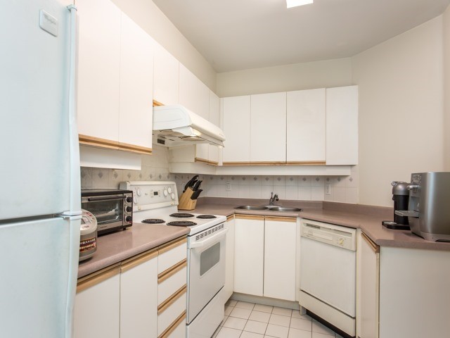 151 Townsgate Dr, #82