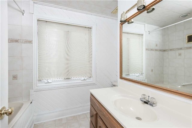 Listing W3803230 - Large Photo # 3