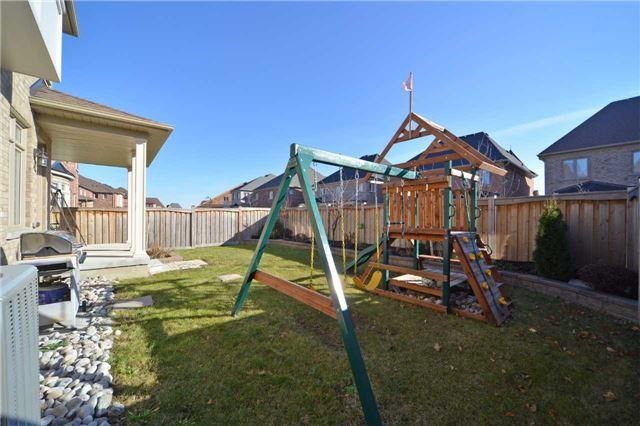 39 Lilly Valley Cres