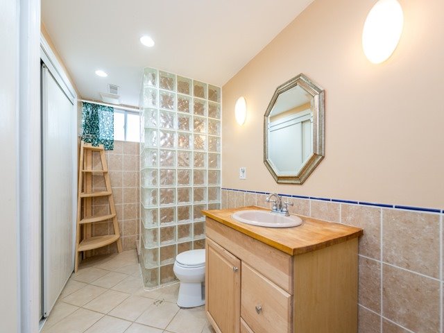 85 Aurora Heights Dr