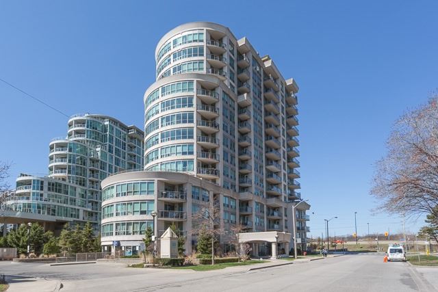 88 Palace Pier Crt, #906
