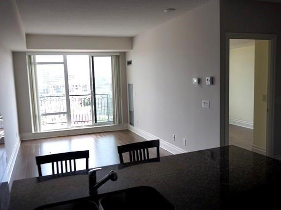 151 Upper Duke Cres, #1001