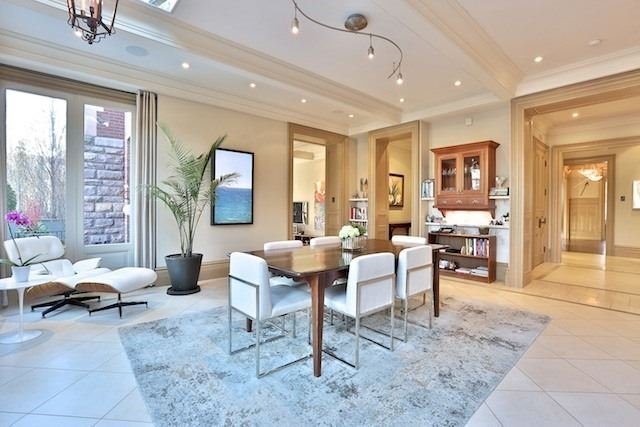 20 Elm Ave