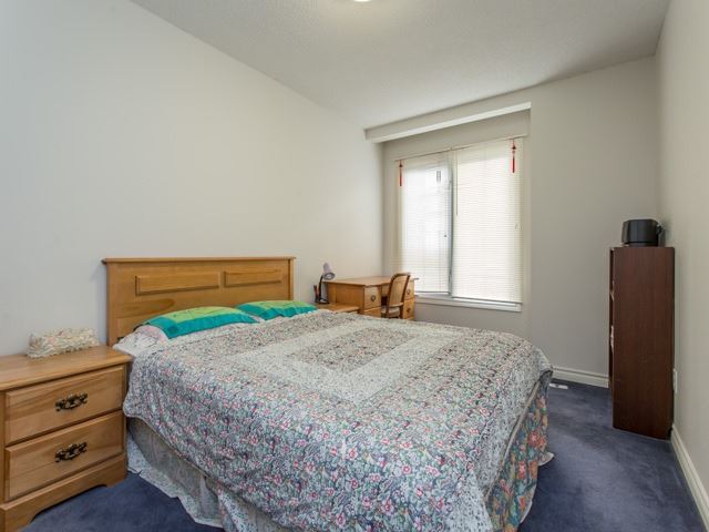 151 Townsgate Dr, #82