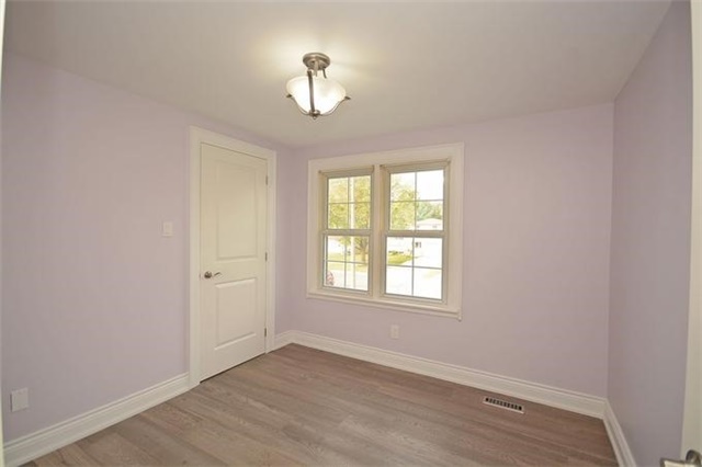 2594 Bromsgrove Rd