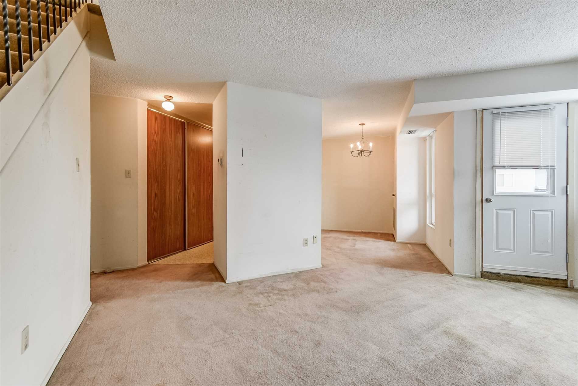 Listing W4369792 - Large Photo # 10