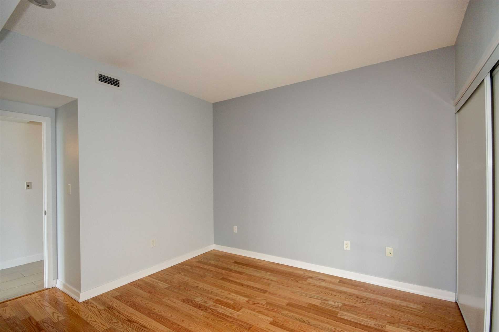 Listing C4335730 - Large Photo # 5