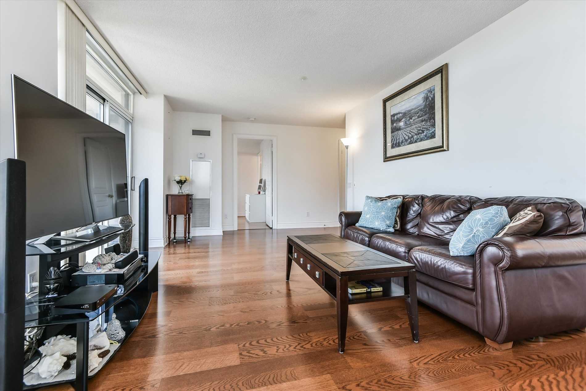 10 Northtown Way #1812