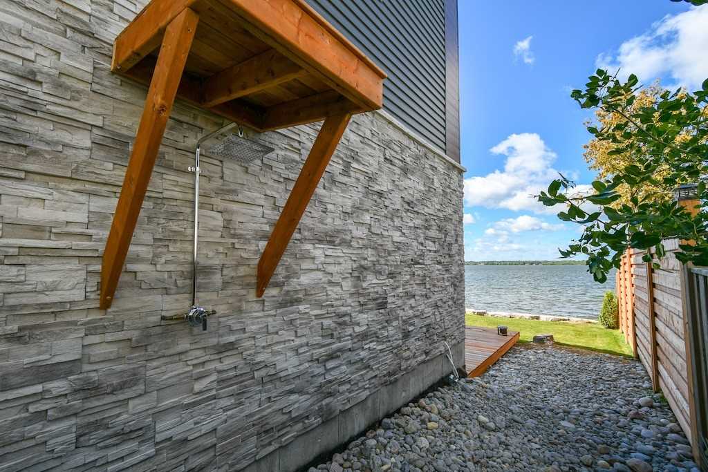 38 Wakeford Rd