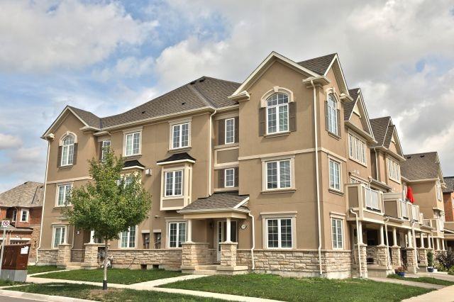 335 Ellen Davidson Dr