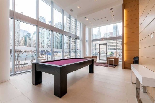 39 Queens Quay E #436