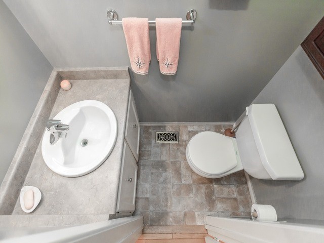 Listing W4107939 - Large Photo # 7