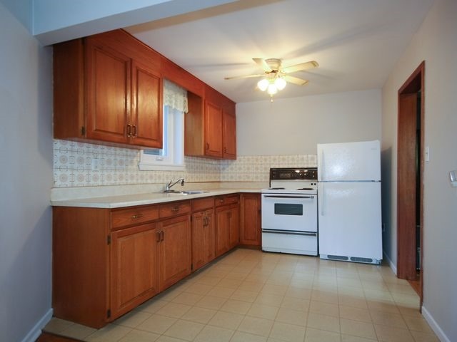 Listing W3595827 - Large Photo # 4