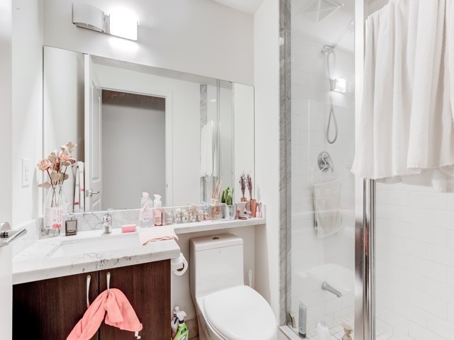 1 Upper Duke Cres, #110