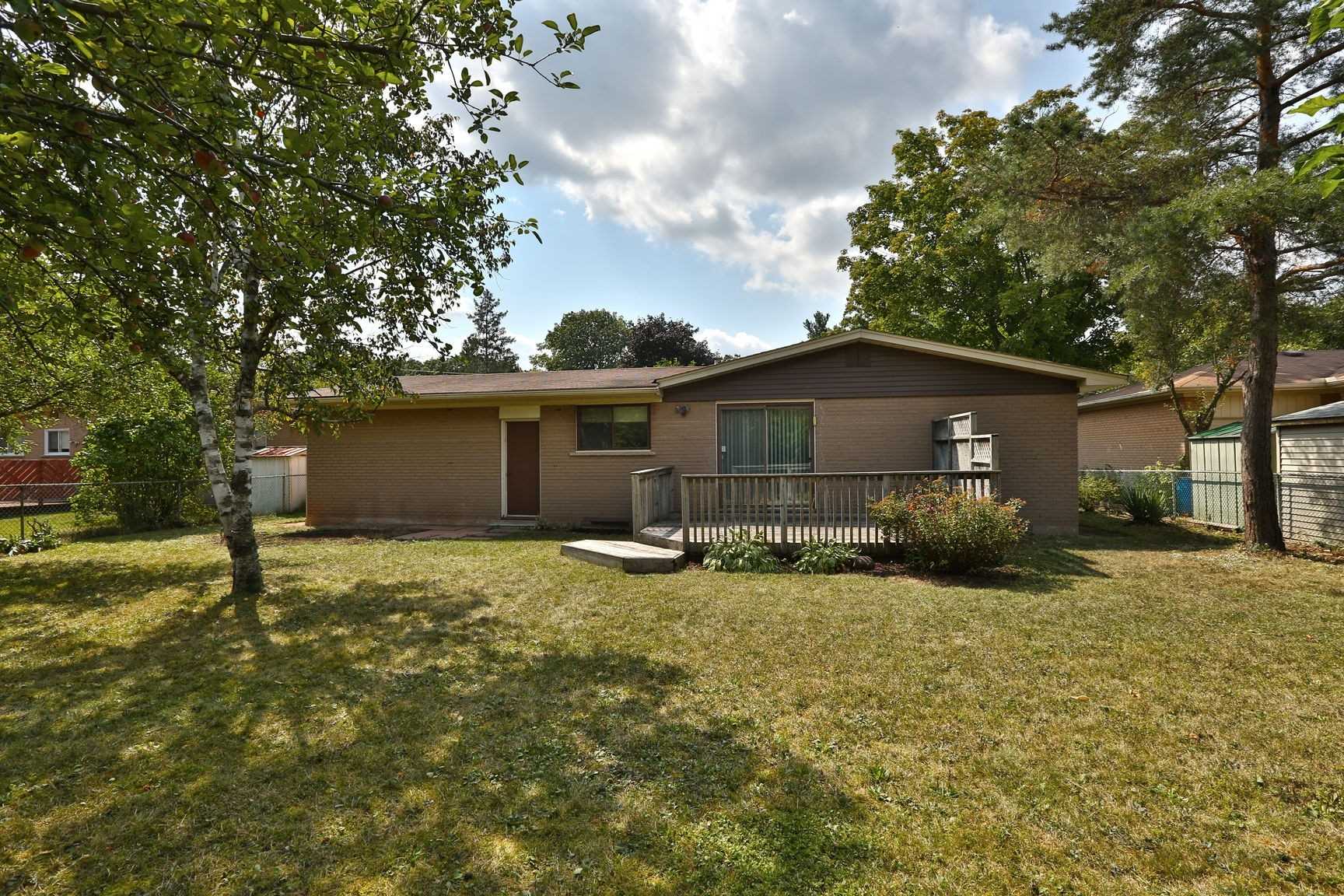 1373 Forest Glade Rd