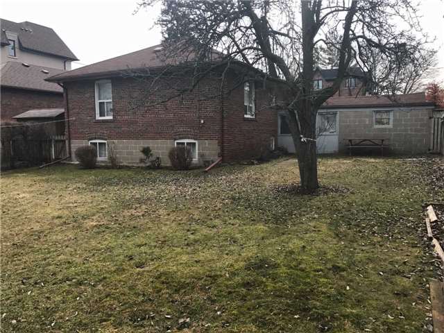 514 Douglas Ave