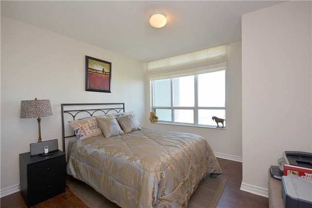 Listing W3998777 - Large Photo # 18