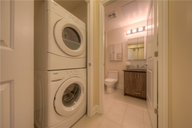 9090 Yonge St, #201B