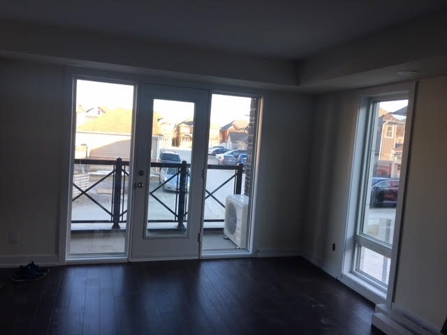 11 Dunsheath Way #1202