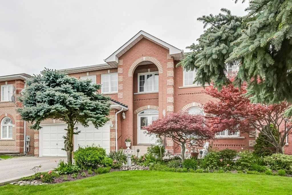 116 Grey Alder Ave, Richmond Hill