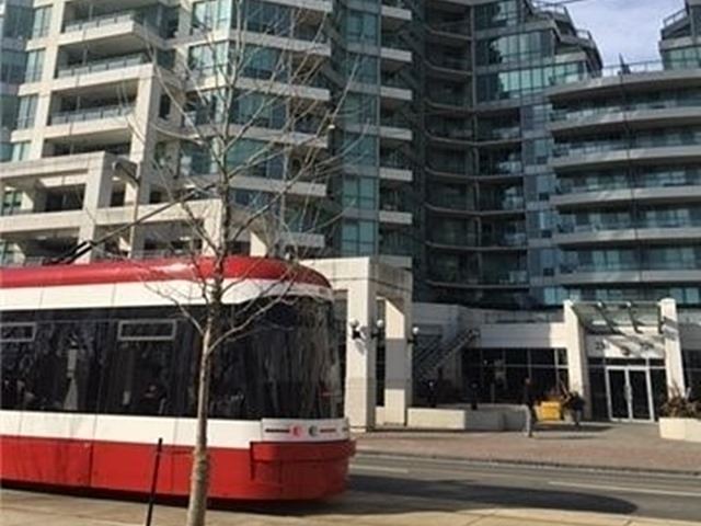 230 Queens Quay W #327