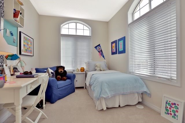 335 Ellen Davidson Dr