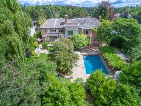 52 Fairway Heights Dr