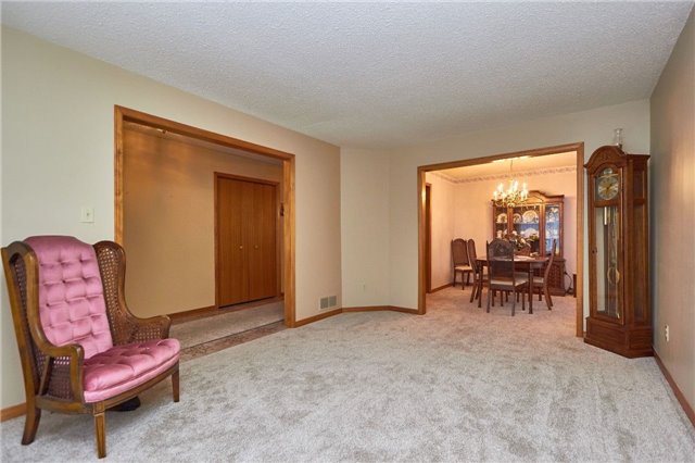 944 William Booth Cres