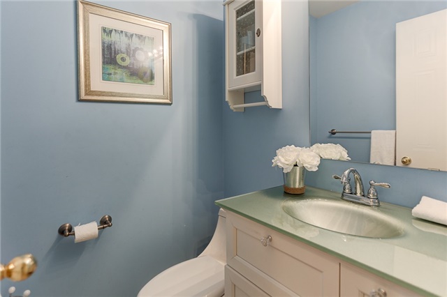 Listing W3692692 - Large Photo # 9
