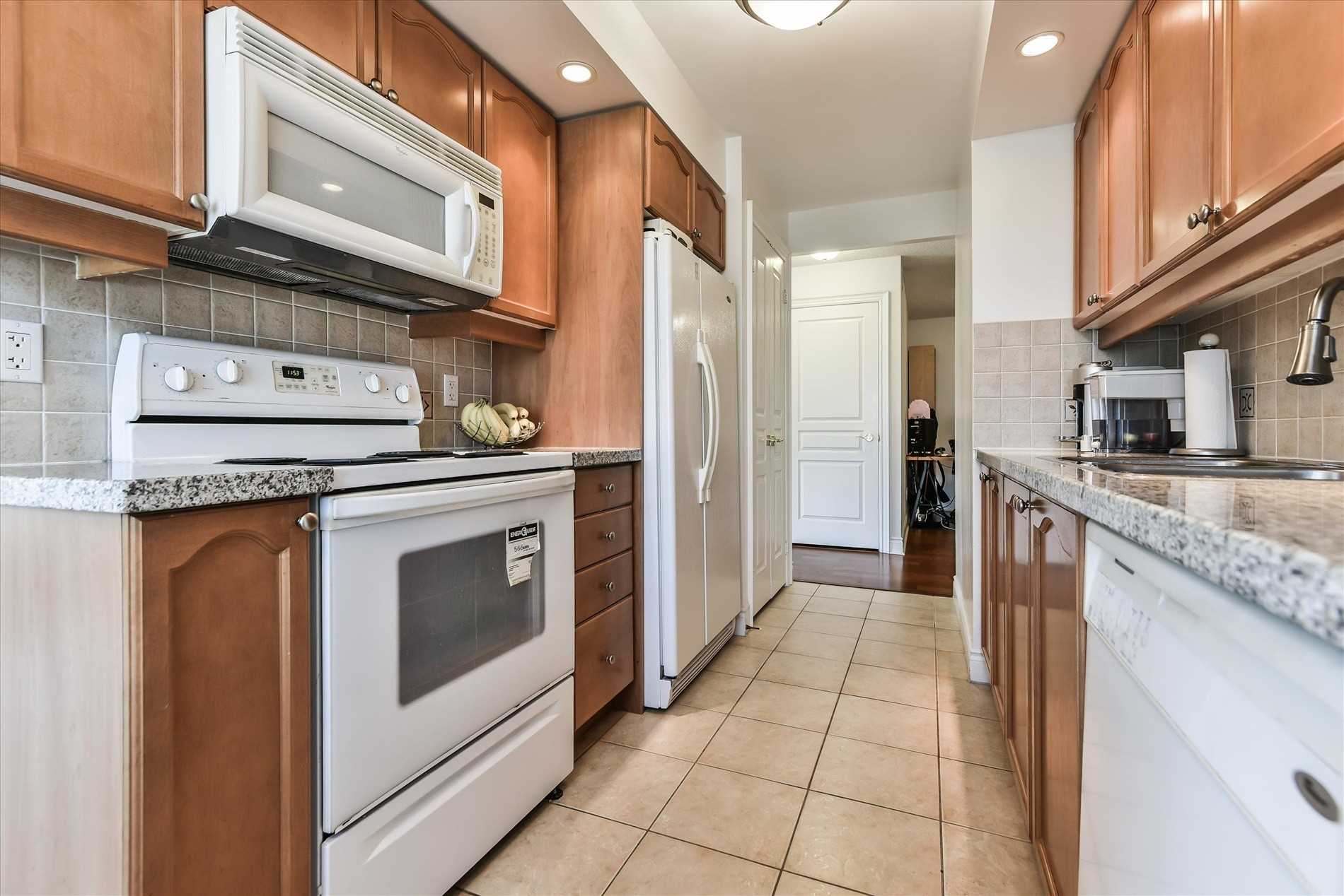 10 Northtown Way #1812