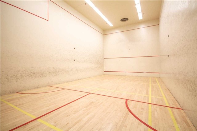 Listing C4057858 - Large Photo # 19