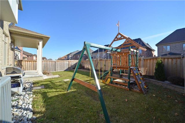 39 Lilly Valley Cres